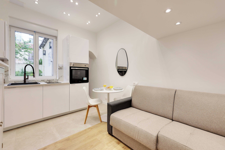 Living area 2, Cozy Studio 4P Near La Defense, Hauts-de-Seine