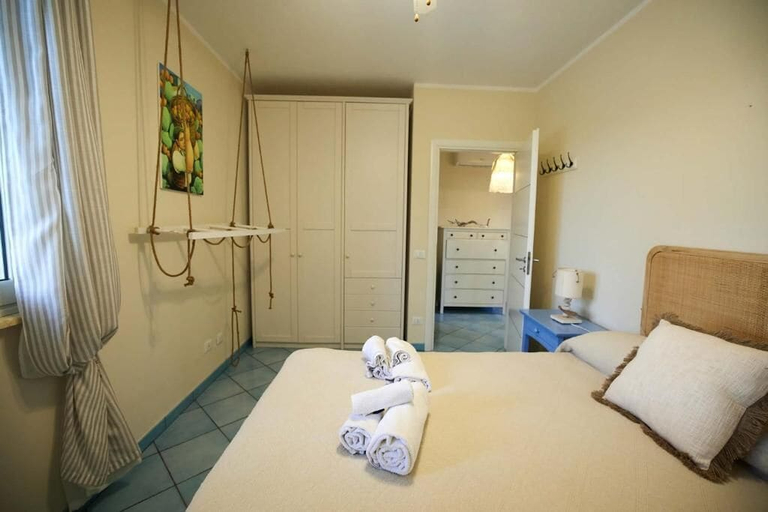 Room 2, Villa Ficurinia, Trapani