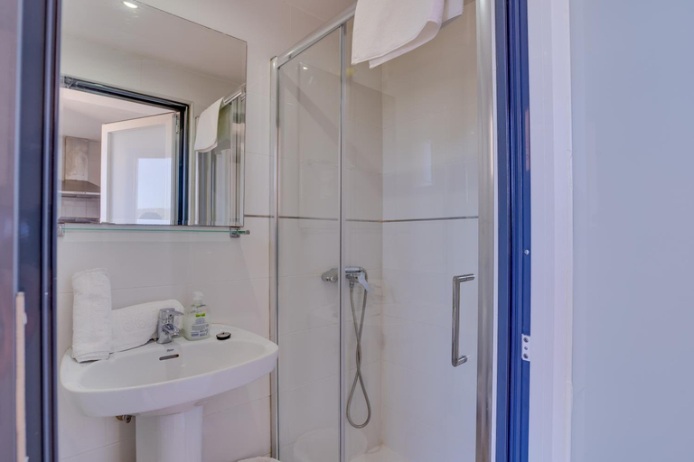 Bathroom 3, Apartaments las Palomas Econotels, Baleares