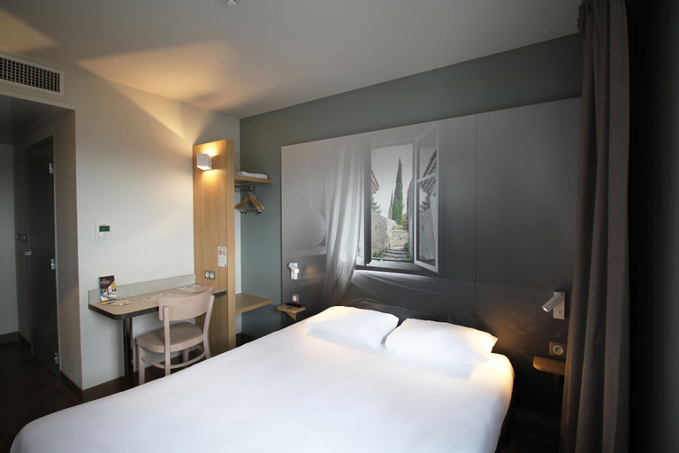 Bedroom 4, B&B HOTEL Valence TGV - ROMANS, Drôme