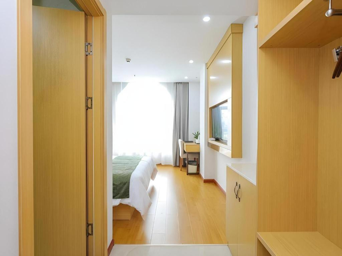 Bedroom 2, GreenTree Inn Jiaxin Puyuan Kaixuan Road, Jiaxing