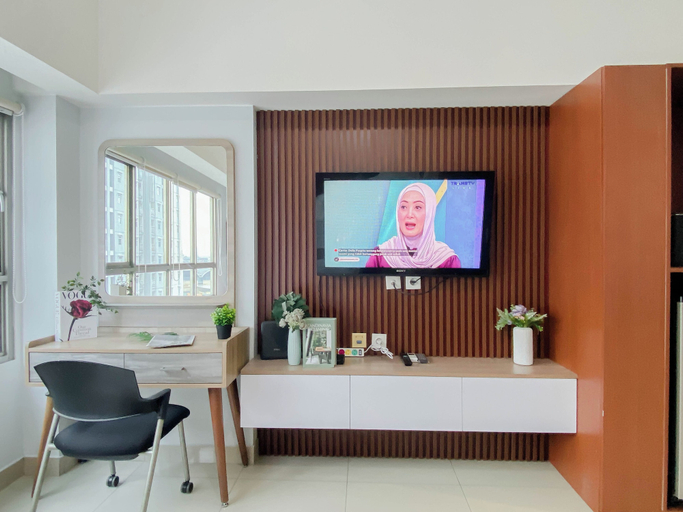 Room 3, Pleasant And Tidy Studio Room At Apartment Springlake Summarecon Bekasi, Bekasi