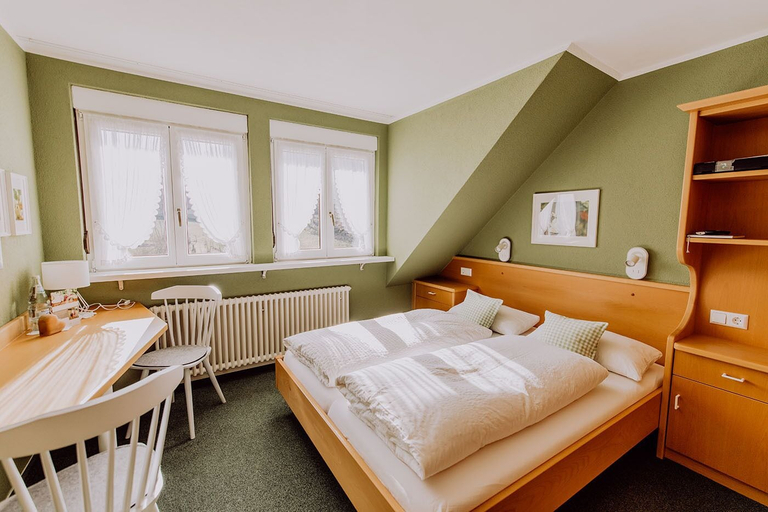 Bedroom 2, Schiebenrothenhof, Emmendingen