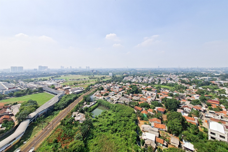 City view, Comfortable And Modern Studio Room At Serpong Garden Apartment, Tangerang