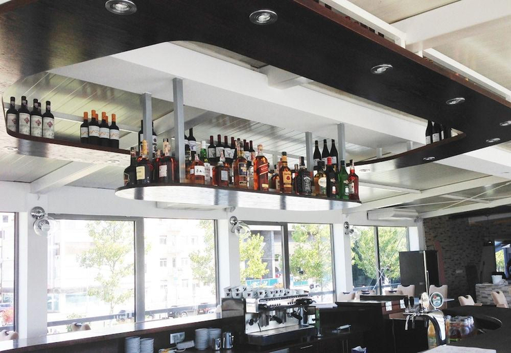 Food & Drinks 5, Botel Gracia, Bratislava