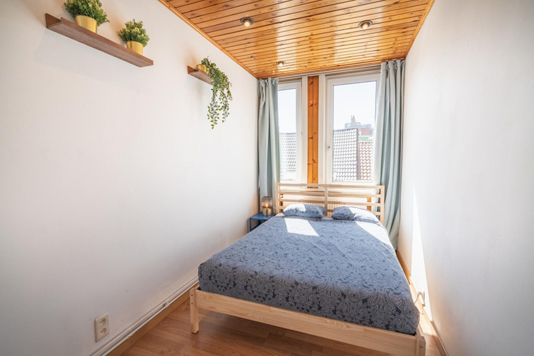 Room 3, Bright & Spacious 3bhk Apartment, Antwerpen