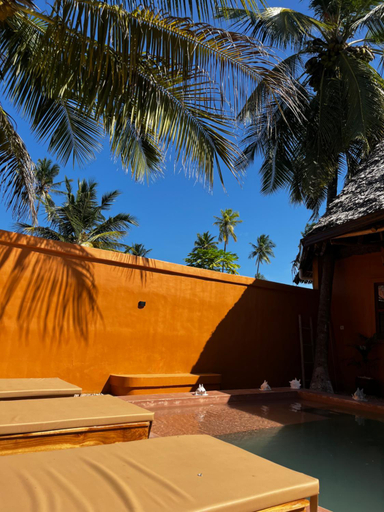 2, Kasuku Villa, Kusini
