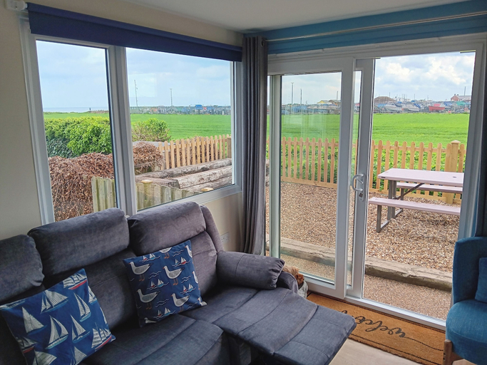 Living area 5, Bay View Sleeps 4, 2 Bedrooms Pets Garden Beach, East Riding of Yorkshire