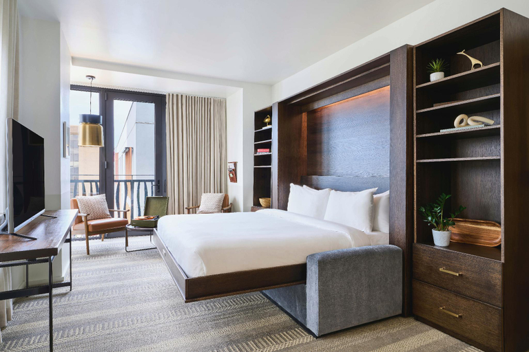 Bedroom 3, Halcyon - A Hotel in Cherry Creek, Denver