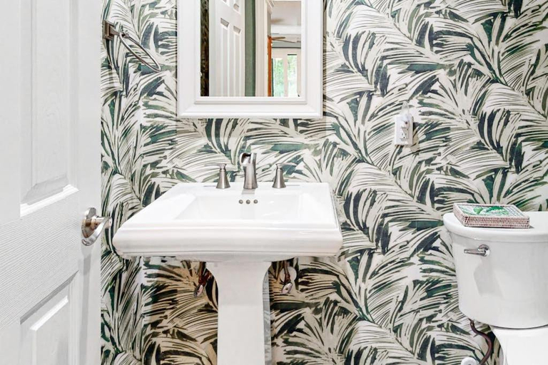 Bathroom 3, Tennismaster 1102, Beaufort