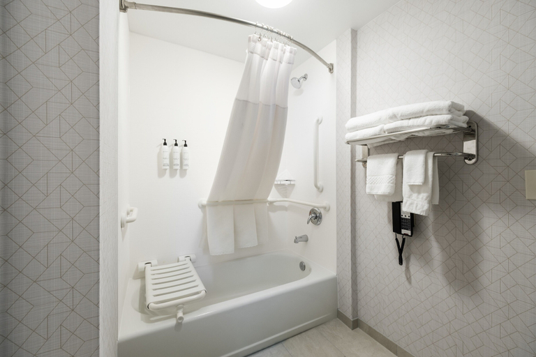 Bathroom 5, SpringHill Suites Charlotte Lake Norman/Mooresville, Iredell