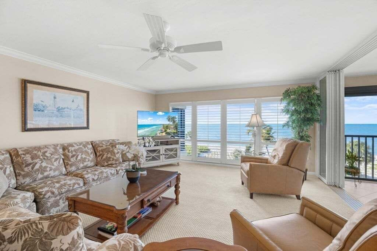 Living area 5, Kings Crown 318 3 Bedroom Condo, Lee