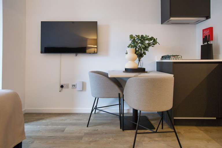 Others 5, Cable Street Serviced Apartments, Manchester