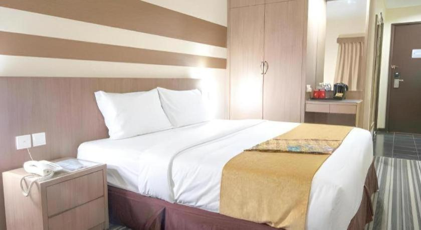 Bedroom 4, Grand Sentosa Hotel, Johor Bahru