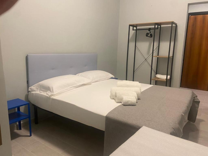 Bedroom 4, Crescenzago House - Short Rent Apartments, Milano