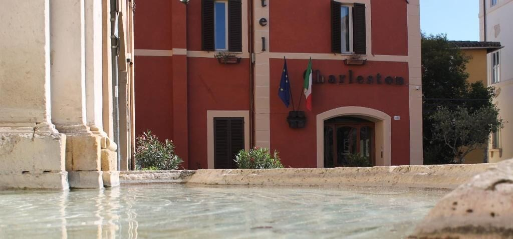 Exterior, Ospitalità Collicola, Perugia