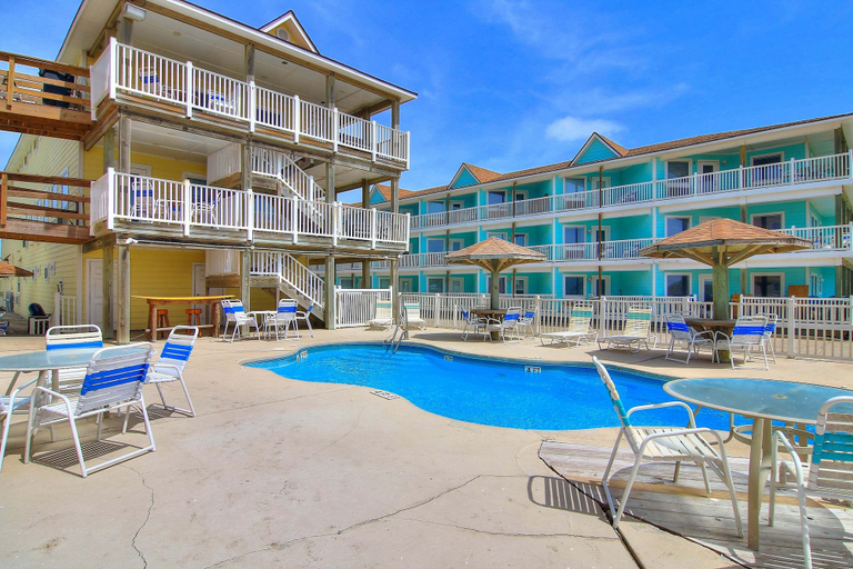 Pool 4, Beachgate Condo Suites And Hotel 537a+537b 2 Bedroom Condo, Nueces