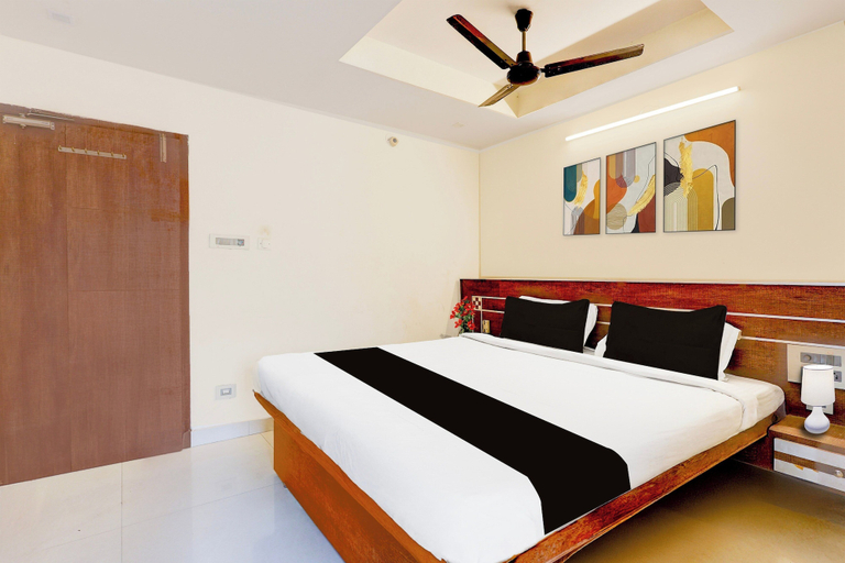Room 4, Sankaramatam Road Near Diamond Park, Visakhapatnam