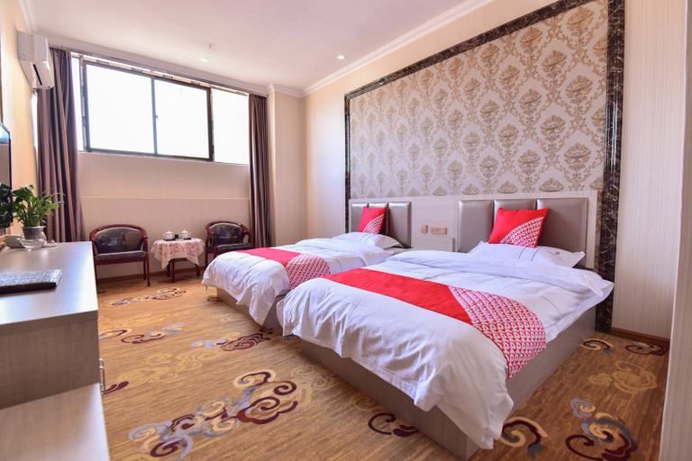 Bedroom, Yindu Holiday Hotel, Qujing