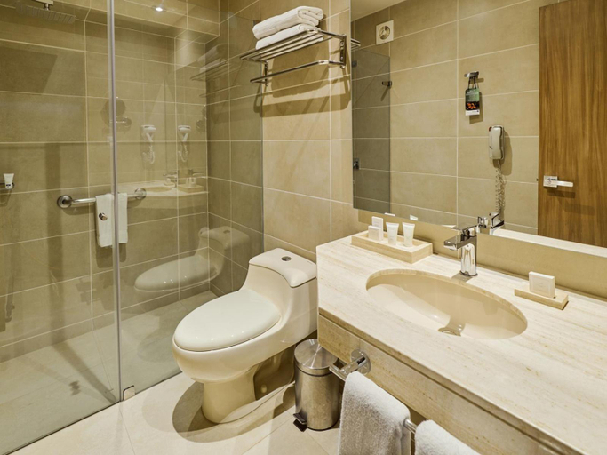 Bathroom 4, Estelar Apartamentos Bellavista, Lima