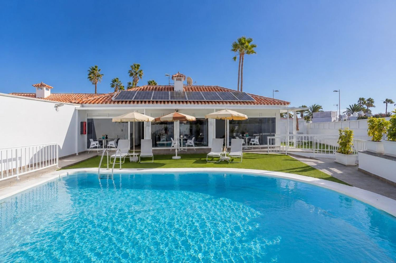 Sport & Beauty 2, GuestReady - Alemania Villa Garden, Las Palmas