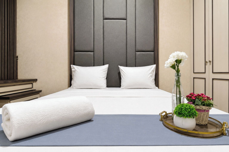 Room 4, 4Br Combine Spacious And Amazing At Grand Sungkono Lagoon Apartment, Surabaya