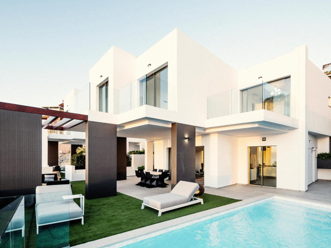 Sport & Beauty 2, Villa Eden - Seaviews, Large Terrace & Private Heated Pool, Santa Cruz de Tenerife