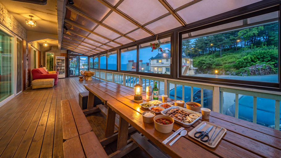 Food & Drinks 5, Goseong Araenmaru Pension, Goseong