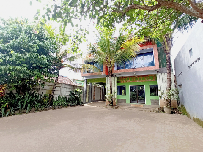 Exterior 3, Hotel O near Citraland formerly Brayan, Medan