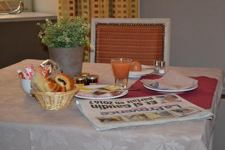 Food & Drinks 5, Saint Ferreol, Bouches-du-Rhône