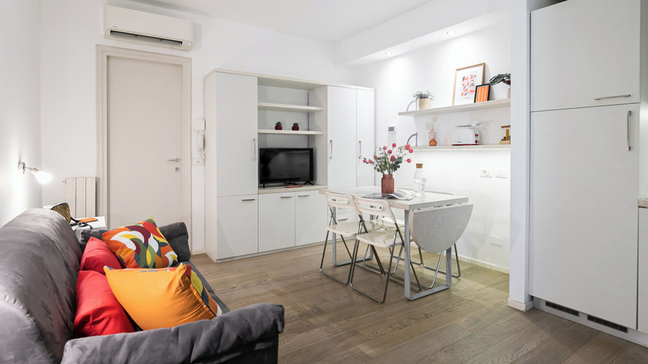 Others 5, Italianway Comfort - Bligny 19 E, Milano