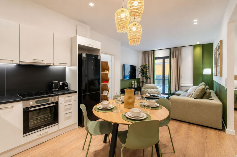 2, LIV - Upscale Athenian Apartment 1B, Attica