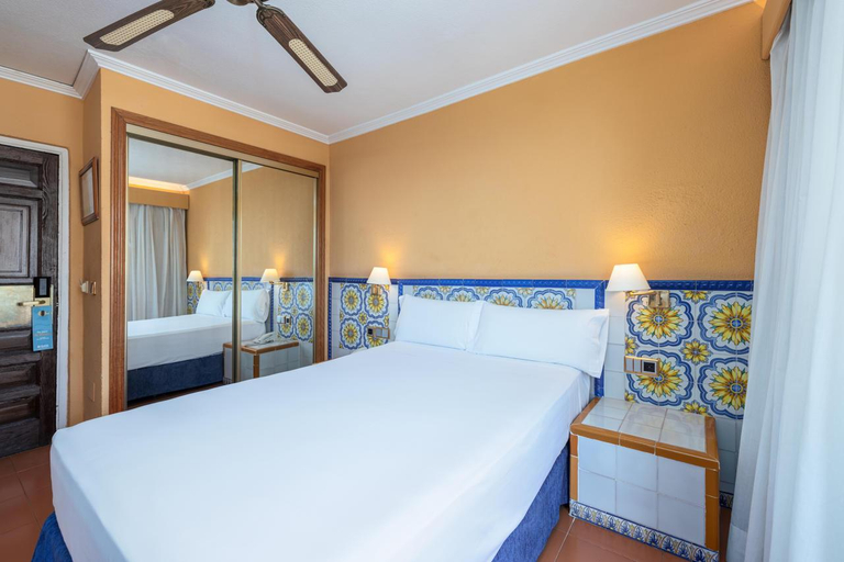 Bedroom 3, Playadulce Hotel, Almería