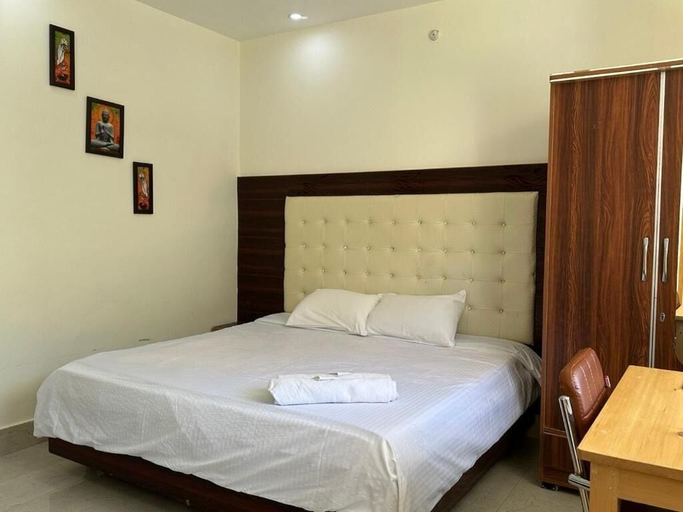 Room 2, OmiHomeStay, Kangra