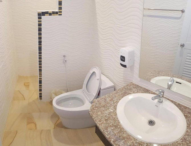 Bathroom 3, Hadtuen Kluensuay Resort , Tha Mai