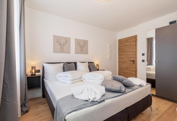 Bedroom 4, MyWinkl-Design-Ferienwohnungen, Traunstein