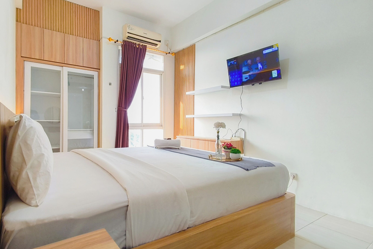 Room 3, Minimalist And Simple Studio At Bale Hinggil Apartment, Surabaya