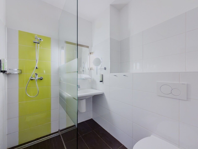 Bathroom 4, Hotel am Sachsengang, Gänserndorf