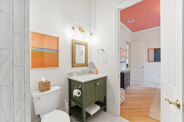 Room 5, Golf Sim Pickleball Theater Sauna Games Sleeps 24, Beaufort