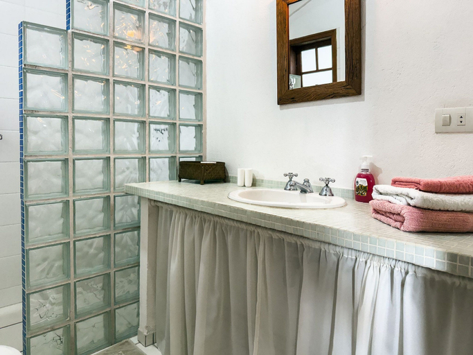 Bathroom 3, Casa com Piscina Privativa e Natureza – Granja Viana, São Paulo, Carapicuíba