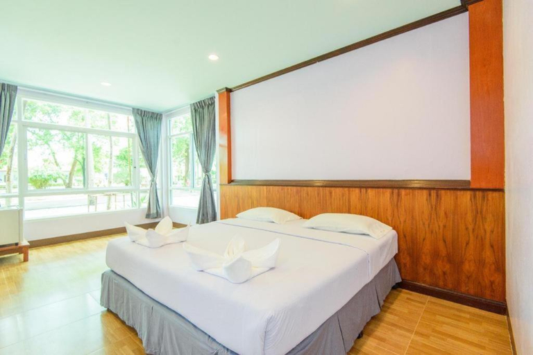 Bedroom 2, Hadtuen Kluensuay Resort , Tha Mai
