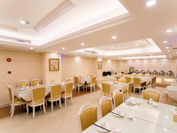 Food & Drinks 4, Vienna 3 Best Shanghai Baoshan Fengxiang Road, Shanghai