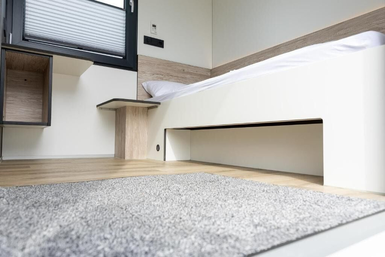 Room 3, Roatel Zella-Mehlis A71, Schmalkalden-Meiningen
