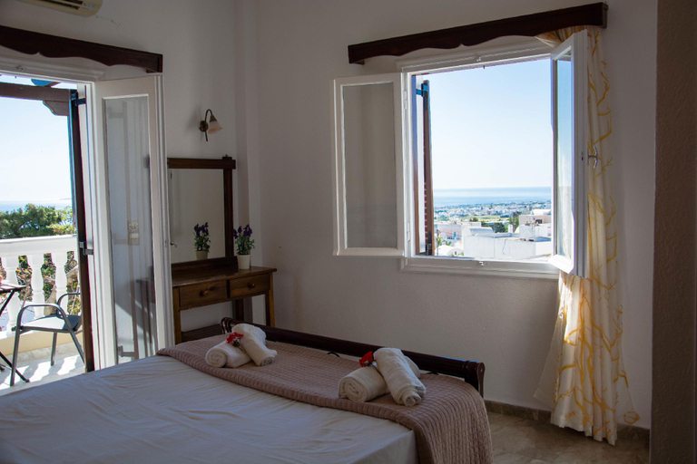 Bedroom 2, Vinas Place City Center, South Aegean