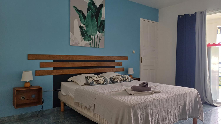 Bedroom, Residence Madicreoles, Saint-Pierre