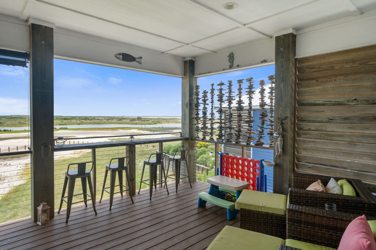 Room 4, Paradise Ahoy New Private Pool Decks With Views, Nueces