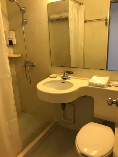 Bathroom 4, Jinjiang Inn Tianjin Binhai New District Tanggu Metro Station, Tianjin