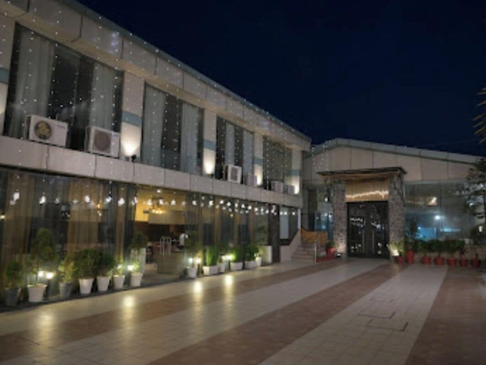 Exterior & Views, Hotel Sunder Palace, Dehradun