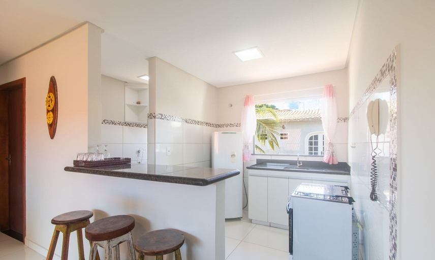 Private kitchen 4, Apt in Condo w/ Pool 850m From the Beach - Srr0007, Porto Seguro