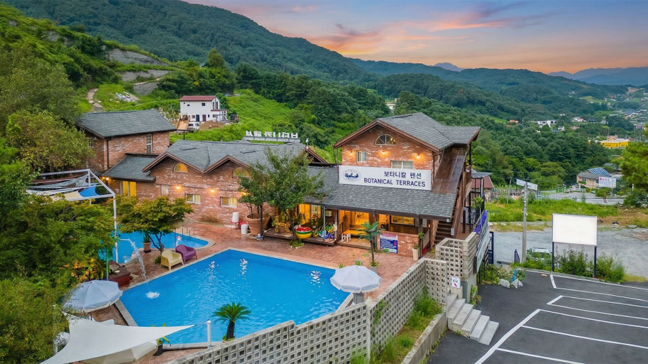 Sport & Beauty 5, Gapyeong Botanical Pension, Gapyeong